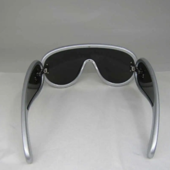 LOEWE x Paula’s Ibiza Wave Sunglasses - Picture 4 of 7